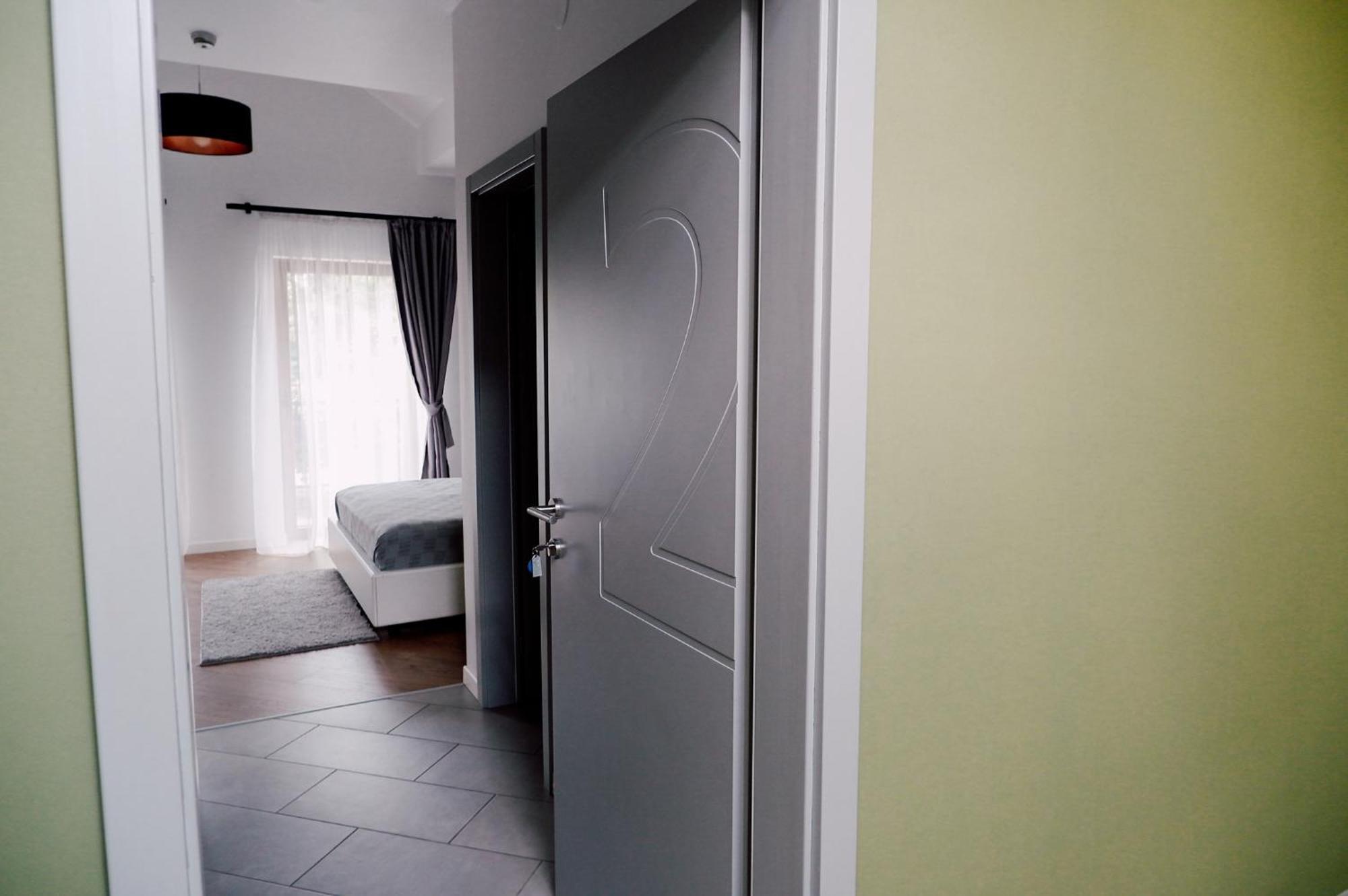 Casa M Hotel Nagyvárad Kültér fotó