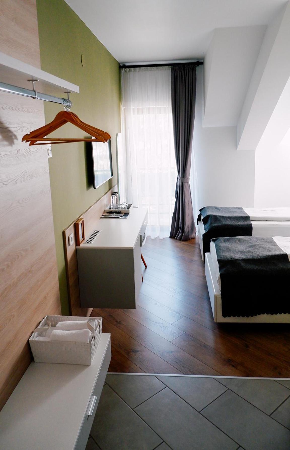 Casa M Hotel Nagyvárad Kültér fotó