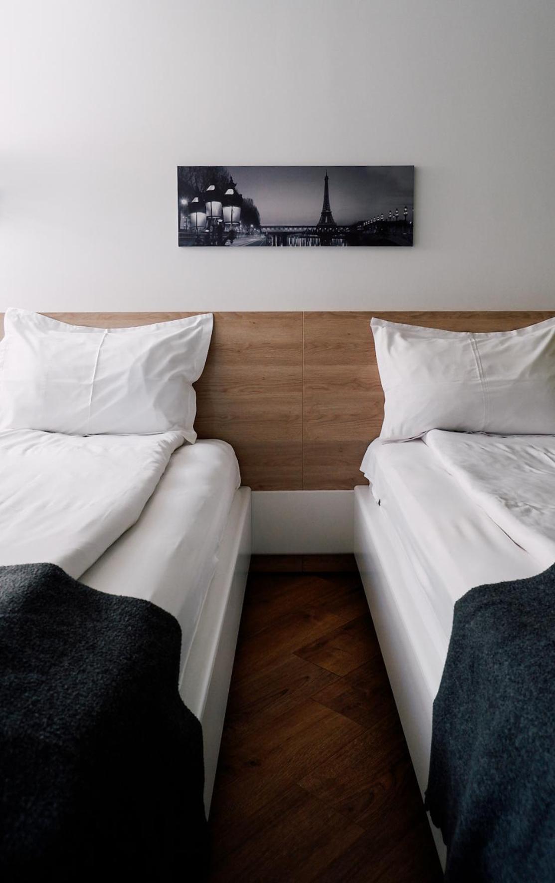 Casa M Hotel Nagyvárad Kültér fotó